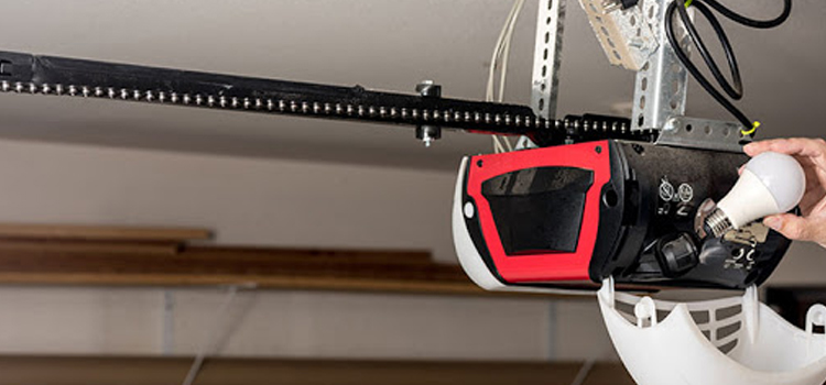 automatic garage door opener repair in Egypt Lake-Leto