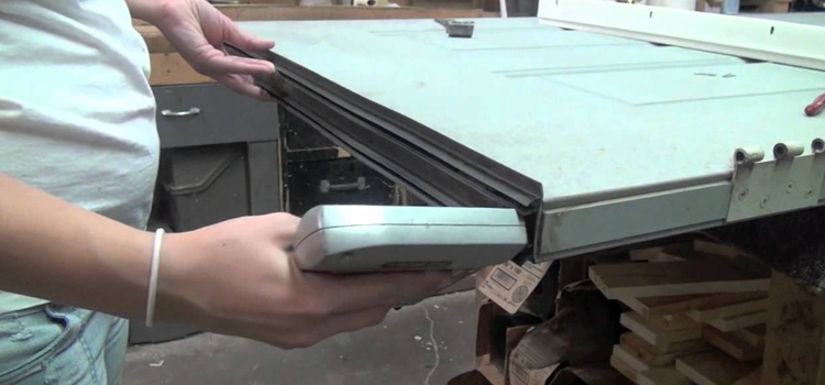 damaged steel door repair Egypt Lake-Leto